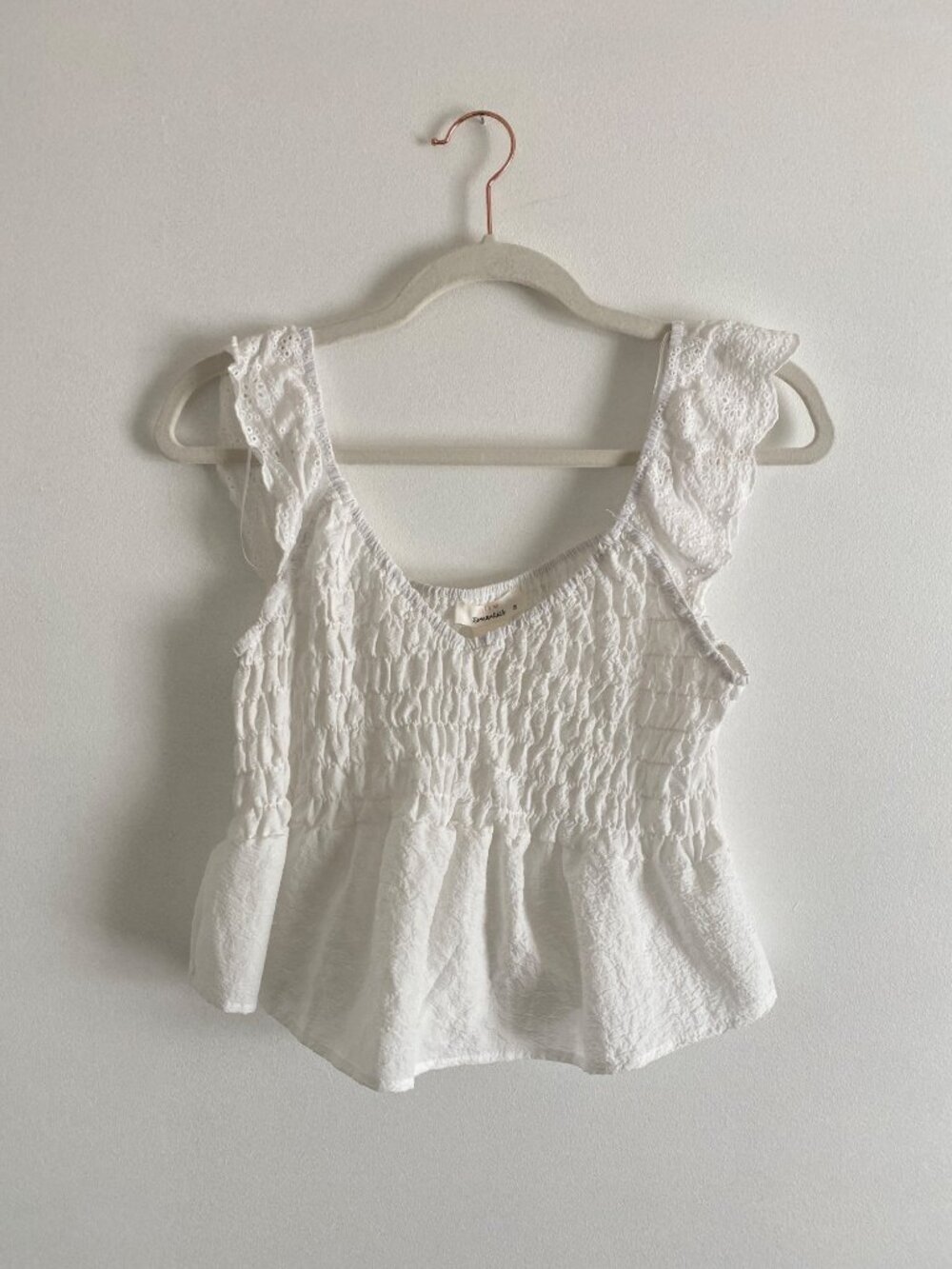 Urban Romantics White Smocked Peplum Tank Top Ruffle Sleeves Size M